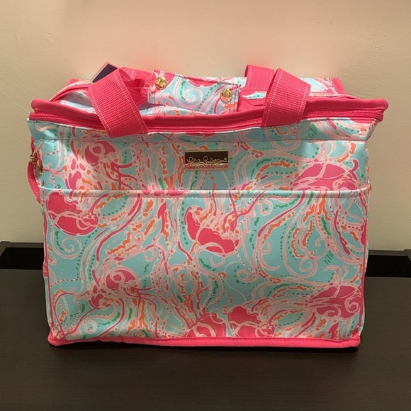LILLY PULITZER Insulated Cooler in Jellies Be Jammin - Picture 2 of 5